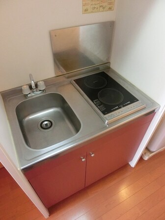 レオパレスワールド中和倉の物件内観写真